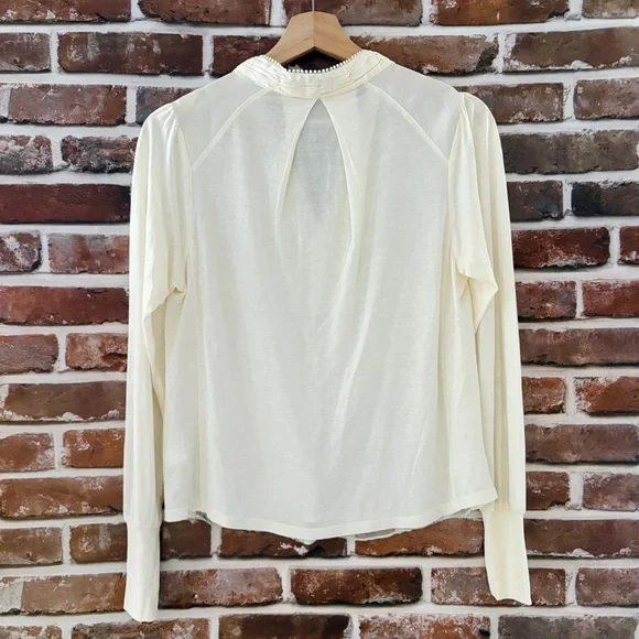 Tiny | Anthropologie Hartford Embroidered Top, Ivory/ Cream, Size XS - Picture 4 of 10